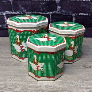 Vintage Goose Holiday Nesting Tins Set - Green and White